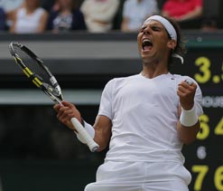 Nadal takes revenge on Rosol to reach Wimbledon third round